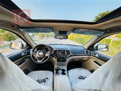 جیپ گراند شیرۆکی